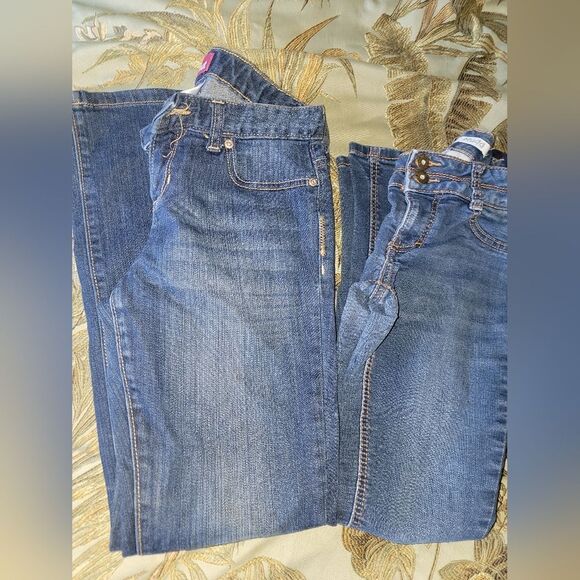 Girls (12) Back To School Bundle - Picture 4 of 11